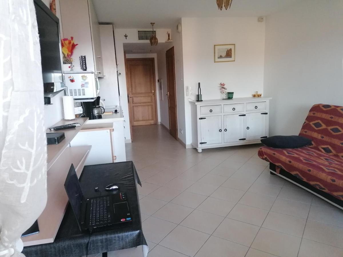 Appartement Residence Les Eucalyptus L'Ile-Rousse  Bagian luar foto